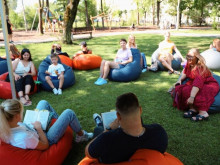 Gramatu lasijumi 1038x584