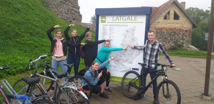 Velobrauciens Maz novadptniecbas ekspedcija Foto no RCB krjuma